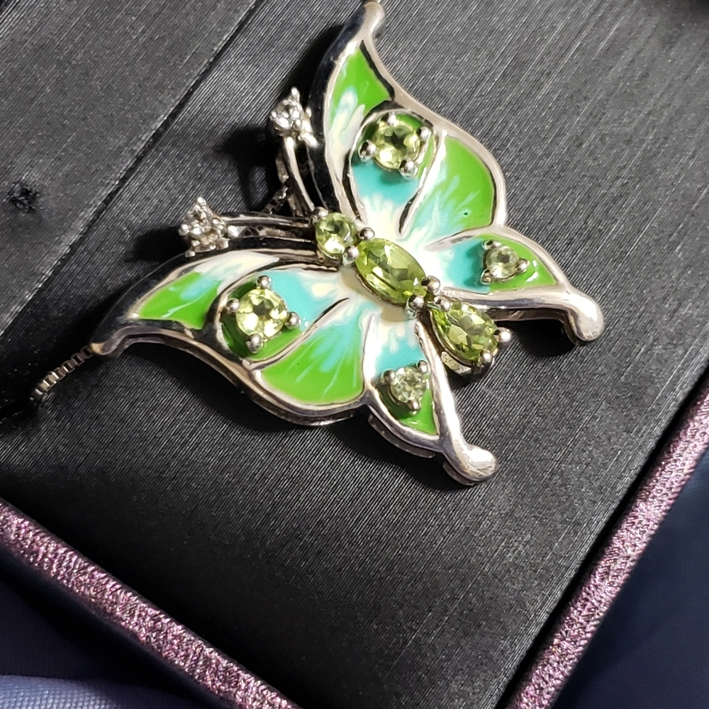 Kay Jewelers Sterling Silver Peridot Butterfly Necklace Alwand Vahan - Picture 3 of 9